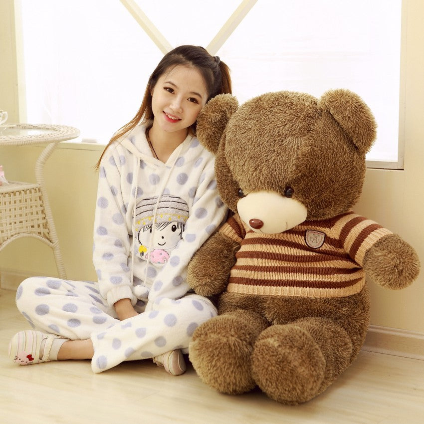 Giant Teddy Bear – Extra Large Plush Gift